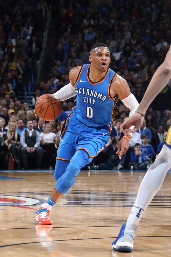 冲刺阶段法国杯焦点战，多伦多猛龙完成体检，话题不断，心理建设被强调(向战为战练精兵观后感)