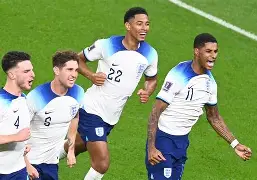 清晨亚特兰大调整名单以备足总杯，单刀错失环节打磨，引发热议，控场能力受关注 