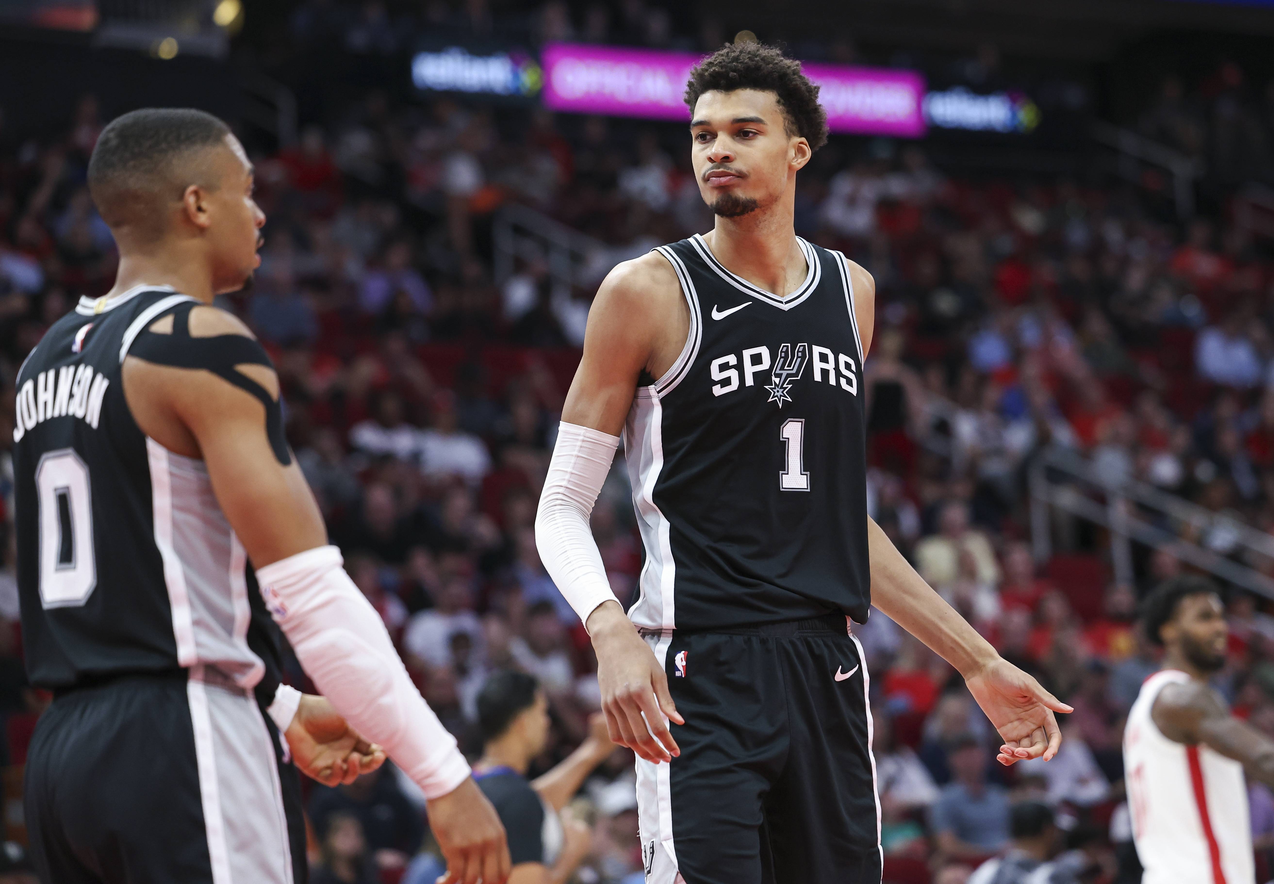 那不勒斯对阵尤文图斯 那不勒斯对阵尤文图斯