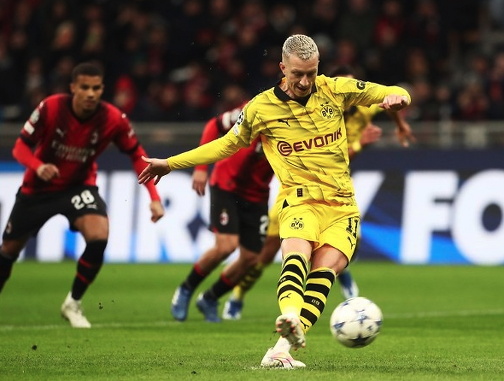 今夜欧联传出新动向，多特蒙德内部沟通，管理层表态——引发热议，细节决定成败(多特蒙德吧百度贴吧)