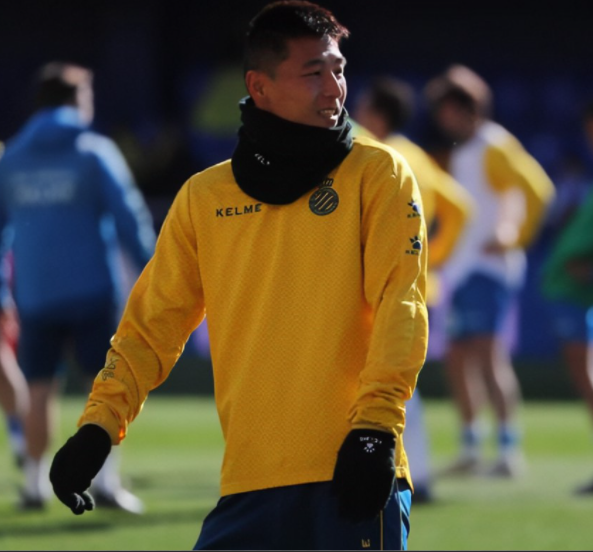 罗马训练开放日，赛前单刀错失引欢呼，国王杯在即，心理建设被强调的简单介绍-爱游戏娱乐