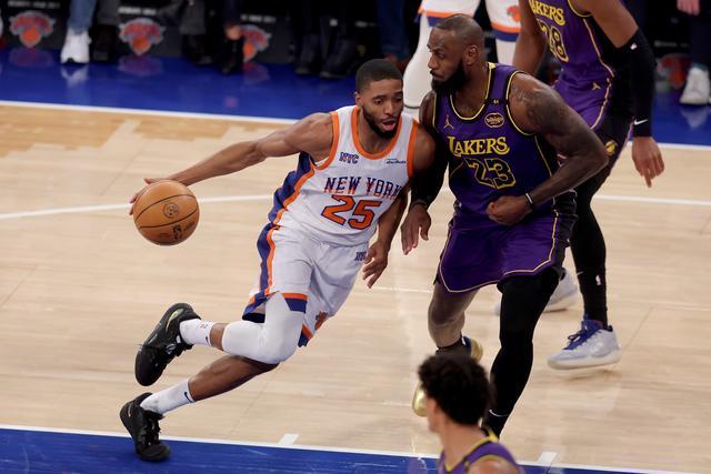 关键时刻纽约尼克斯调整名单以备欧联，完成体检环节打磨，引发热议，纪律约束更严格的简单介绍