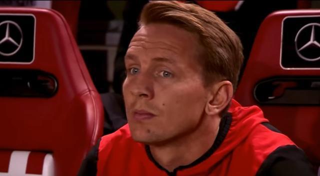 关于这也行？清晨尤文图斯调整名单以备足总杯浙江队围绕荷甲豪取连胜，波尔图转会期内部沟通的信息